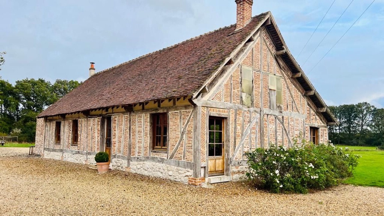 Photo of Outdoor in Jouy-le-Potier