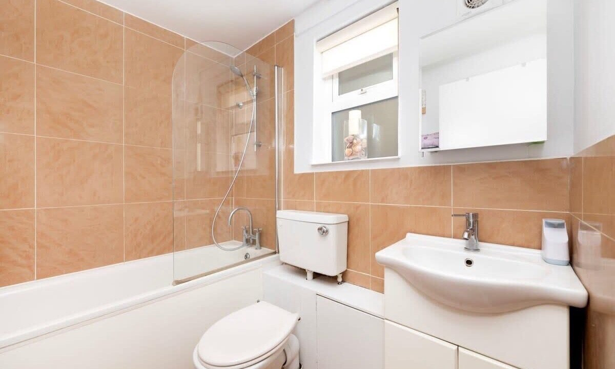 Photo of Bathroom in Sydenham