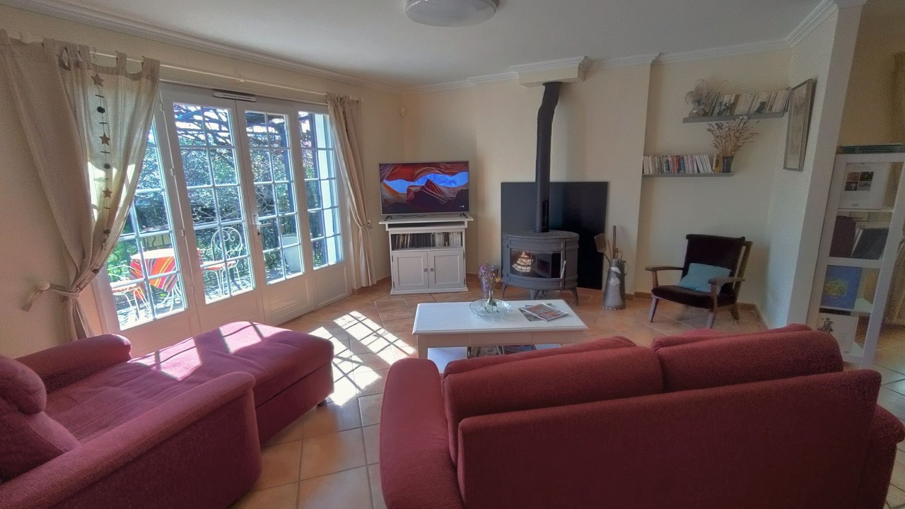 Photo of Livingroom in Mornas