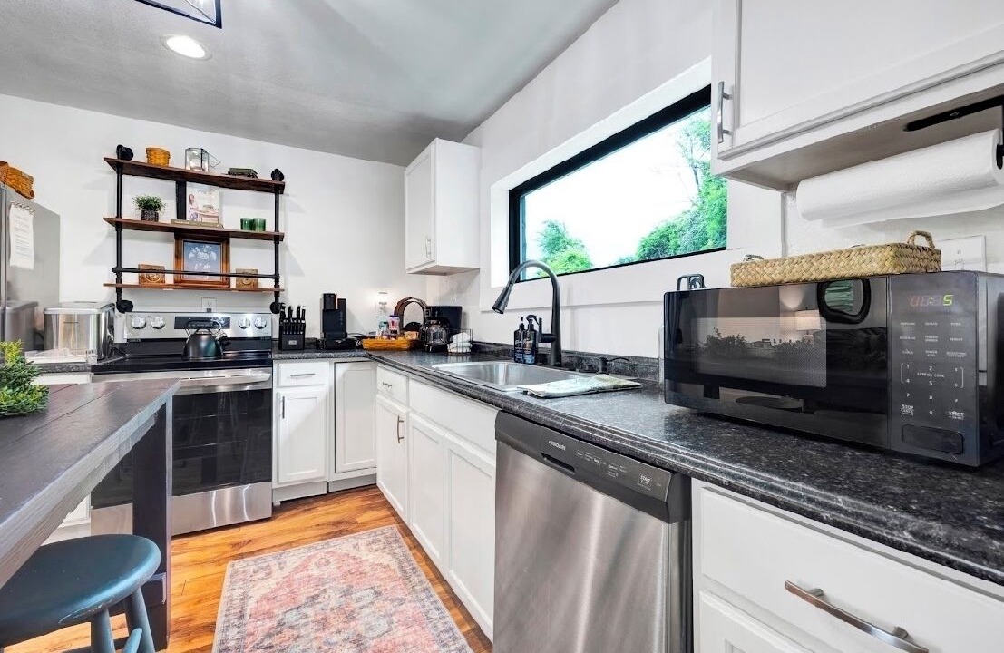Photo of Kitchen in Van Buren