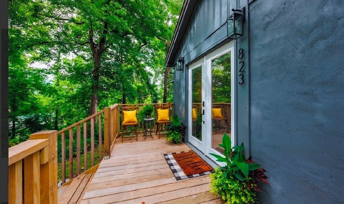 Photo of Patio Balcony in Van Buren