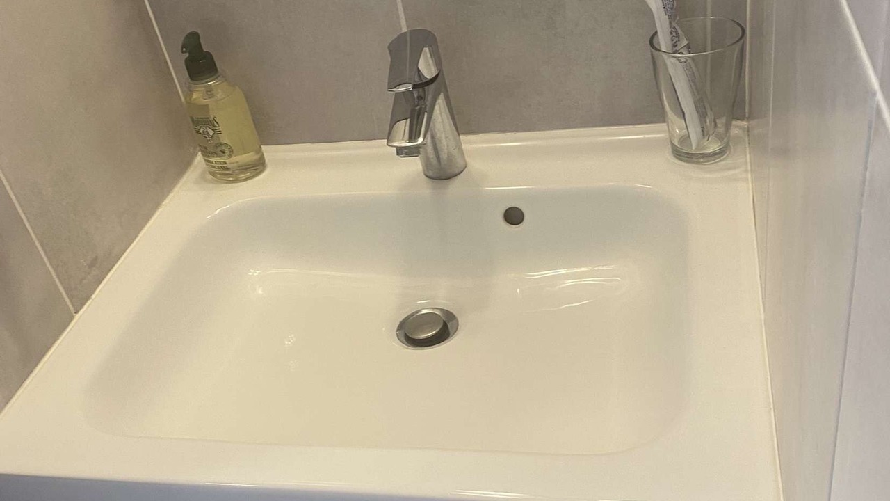 Photo of Bathroom in Republique–Point-du-Jour