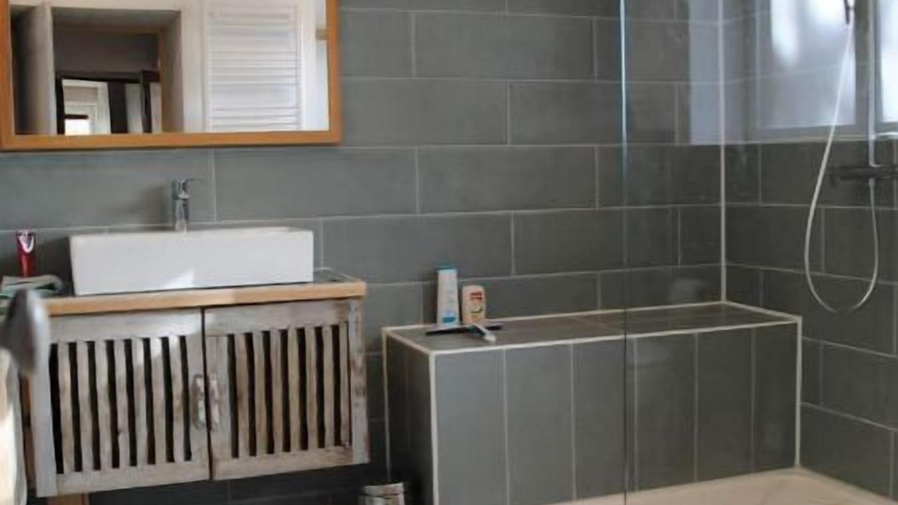 Photo of Bathroom in Sens-Beaujeu