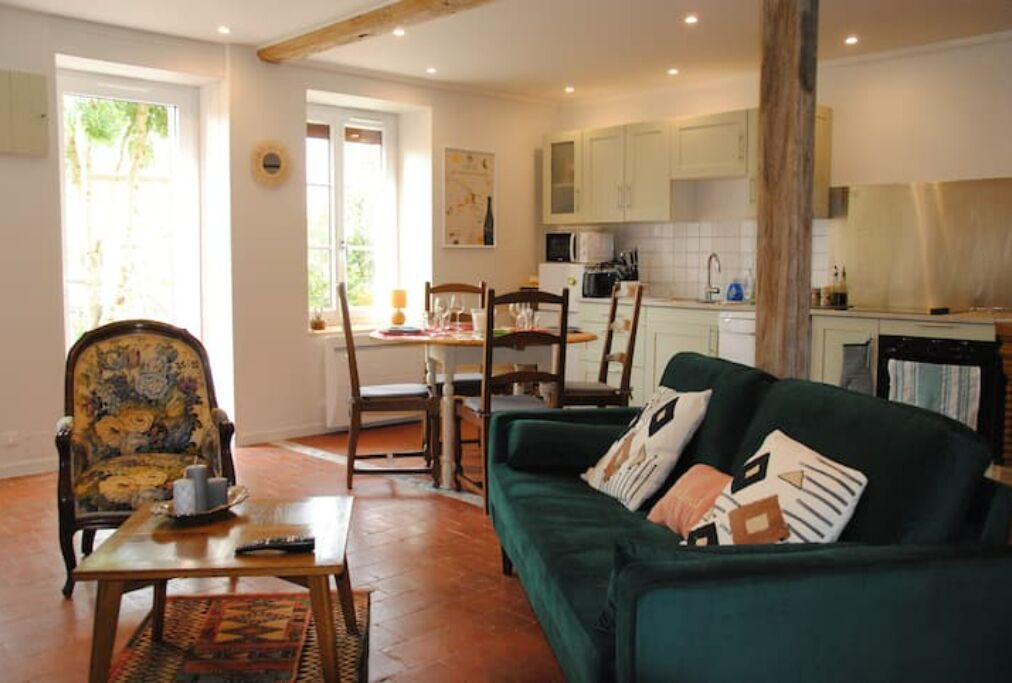 Photo of Livingroom in Sens-Beaujeu