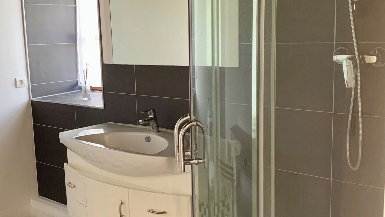 Photo of Bathroom in Brece