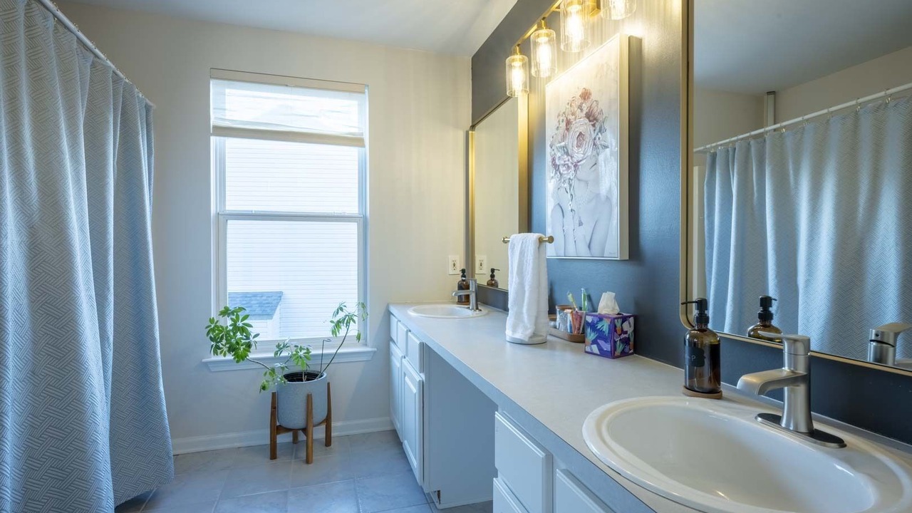 Photo of Bathroom in Whittaker