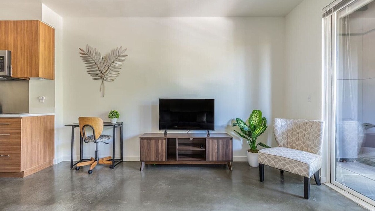 Photo of Others in Mann