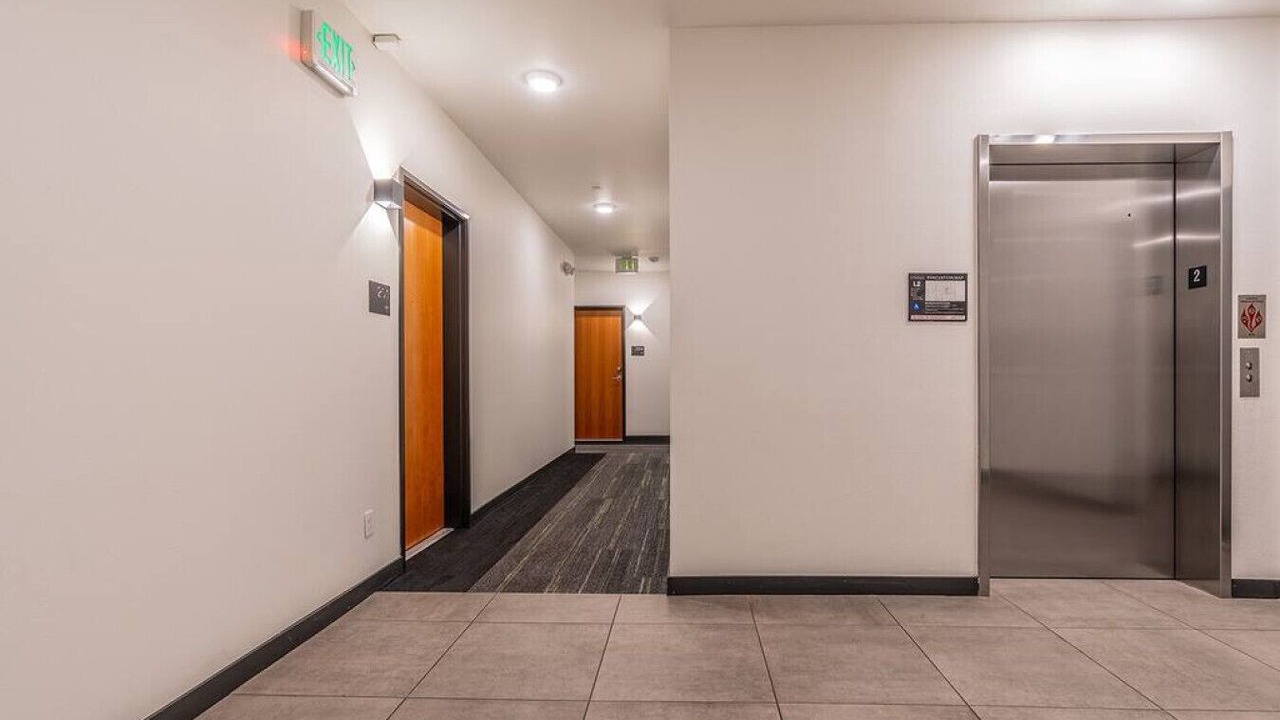 Photo of Others in Mann