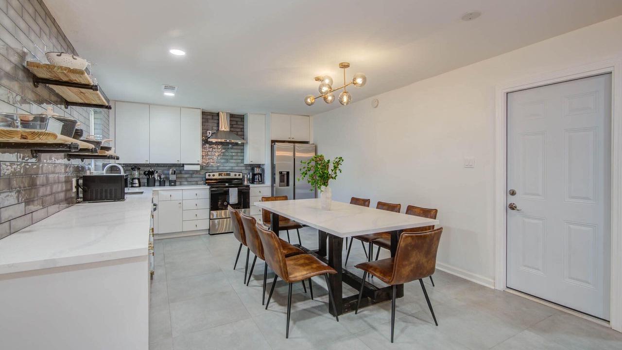 Photo of Kitchen in Woodlake - Briar Meadow