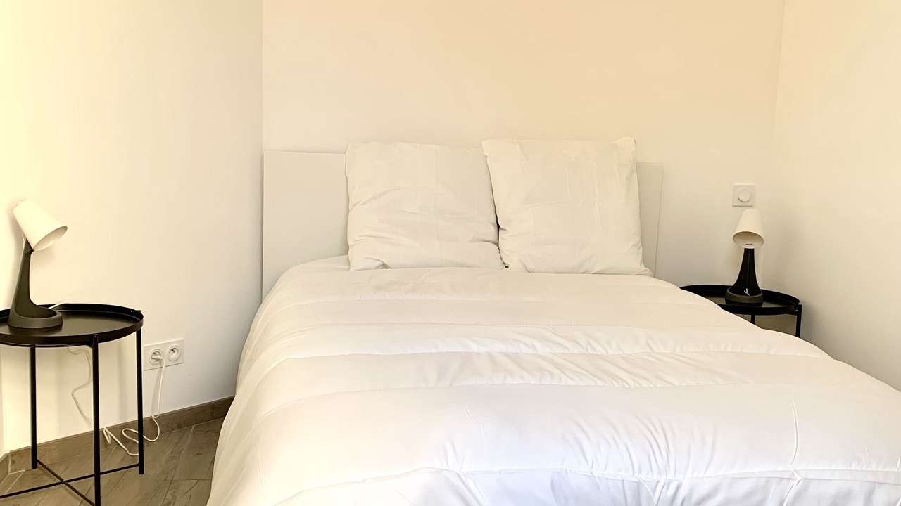Photo of Bedroom in Gares