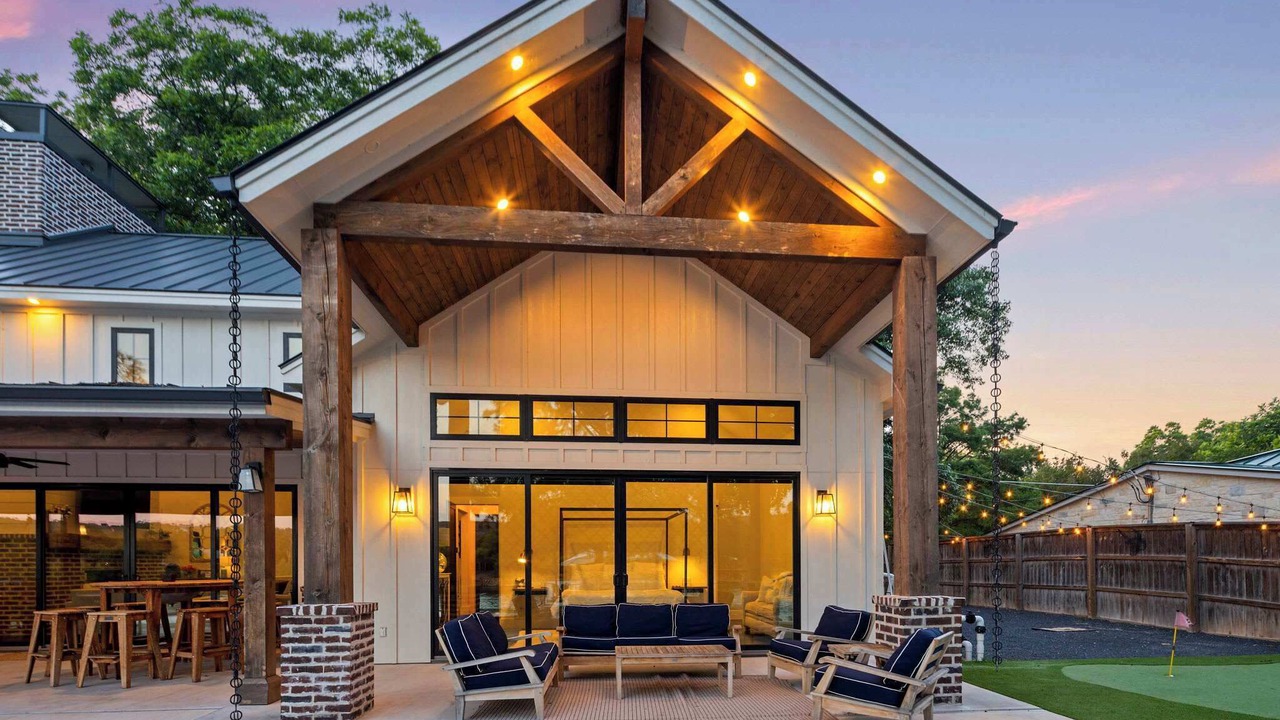 Photo of Outdoor in Kingsland