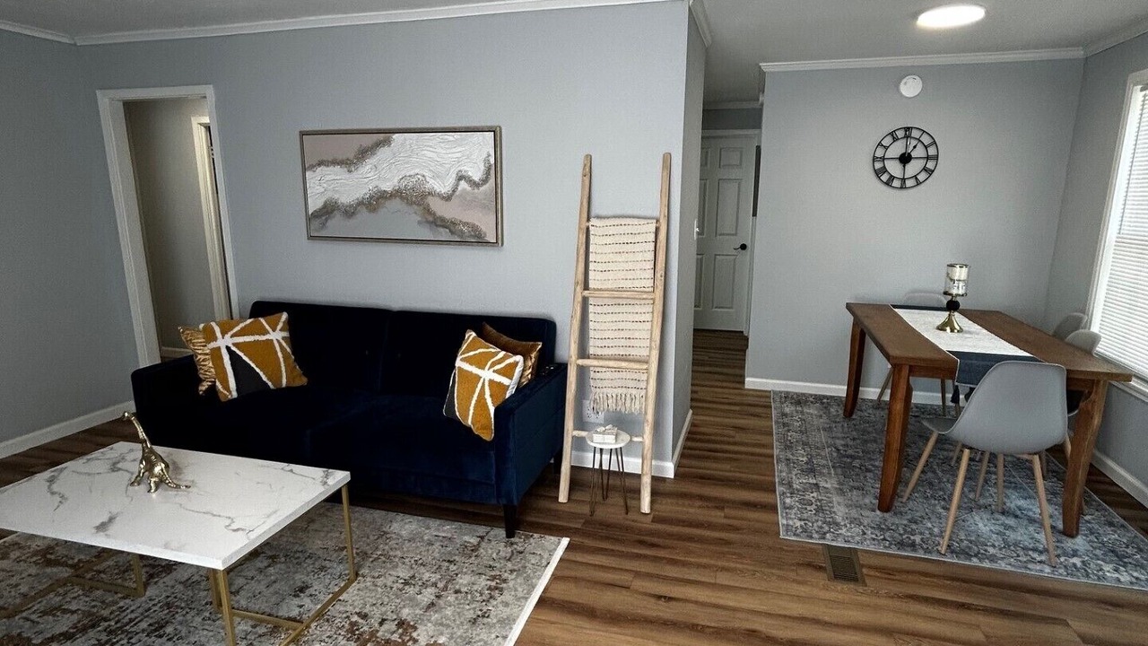 Photo of Livingroom in Tulsa
