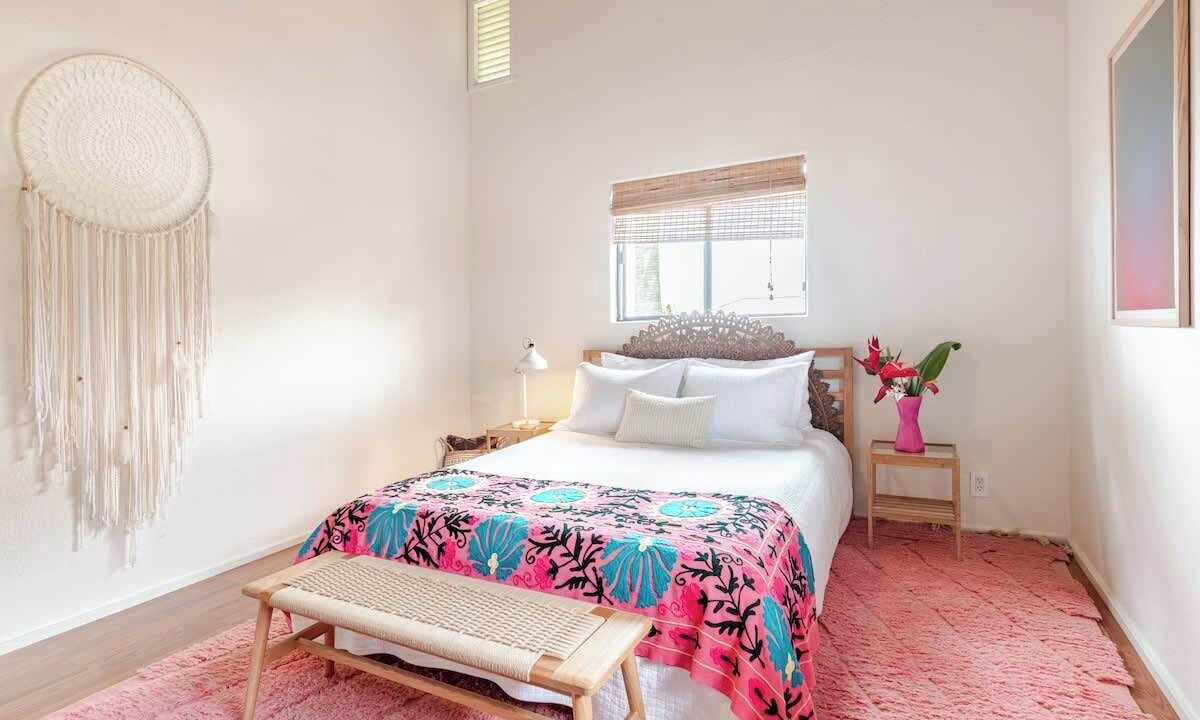 Photo of Bedroom in Kealakekua