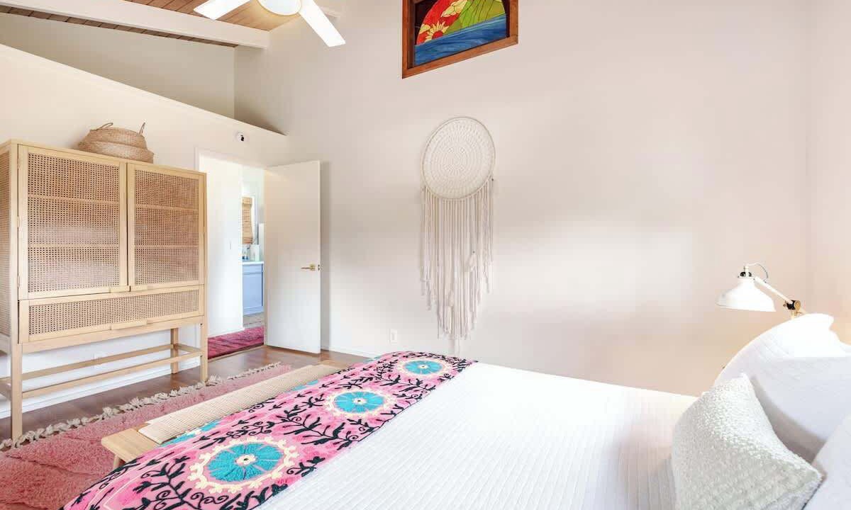 Photo of Bedroom in Kealakekua