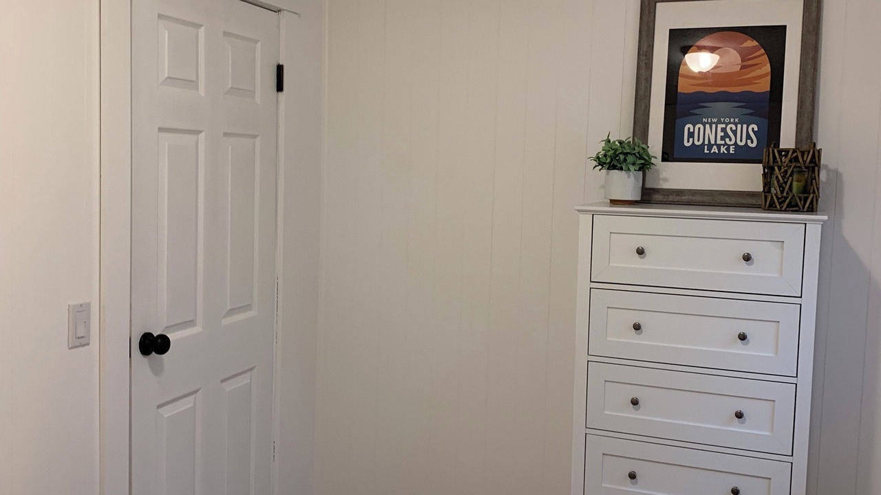Photo of Bedroom in Lakeville