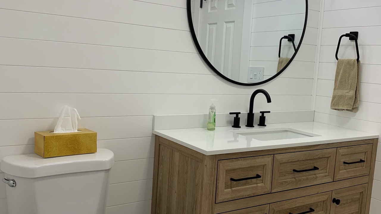 Photo of Bathroom in Lakeville