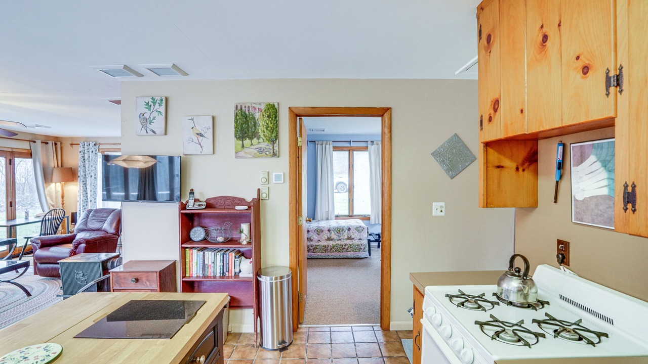 Photo of Others in Hawley