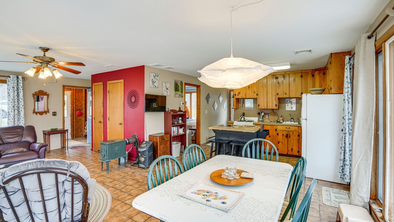 Photo of Others in Hawley