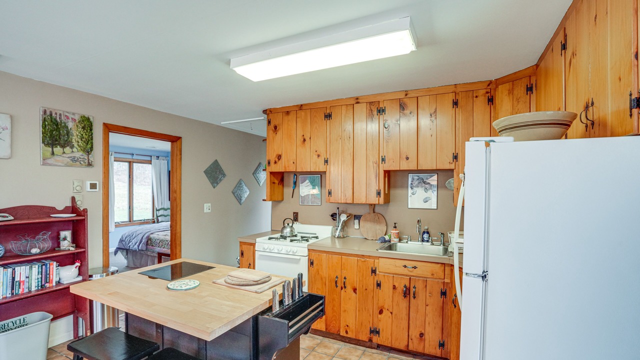 Photo of Others in Hawley