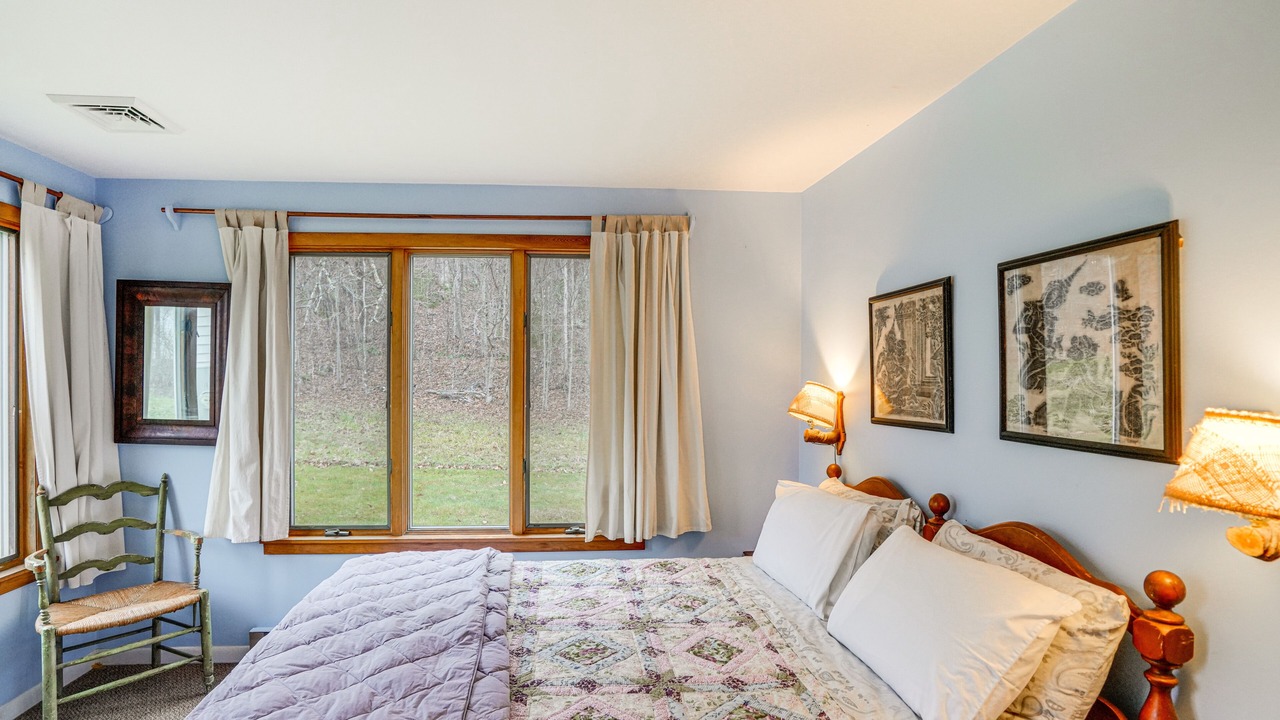 Photo of Bedroom in Hawley