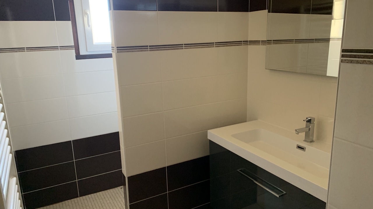 Photo of Bathroom in Sainte-Gemme-la-Plaine