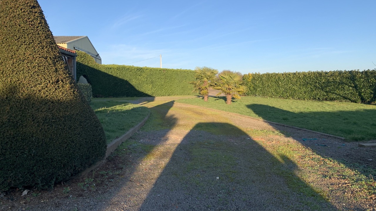 Photo of Outdoor in Sainte-Gemme-la-Plaine