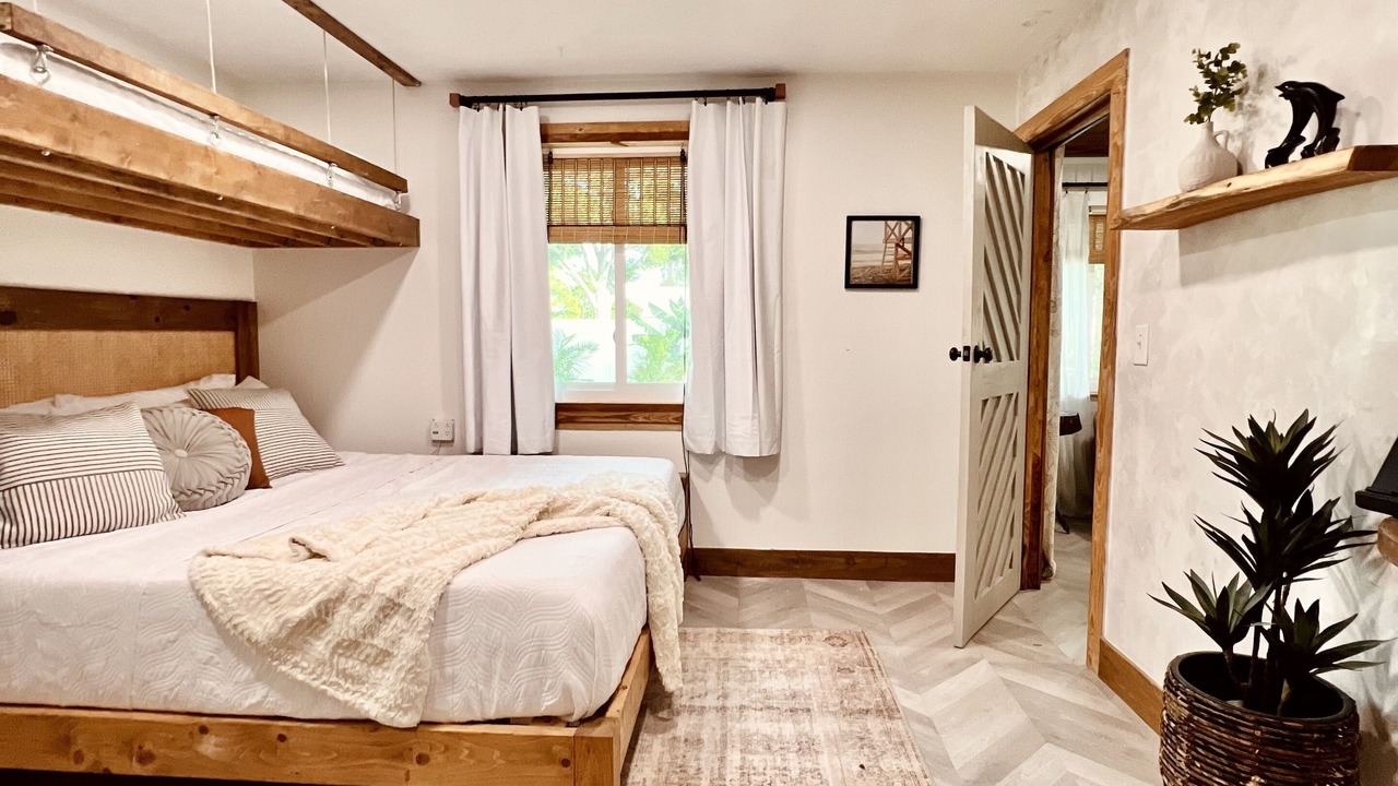 Photo of Bedroom in South Sarasota