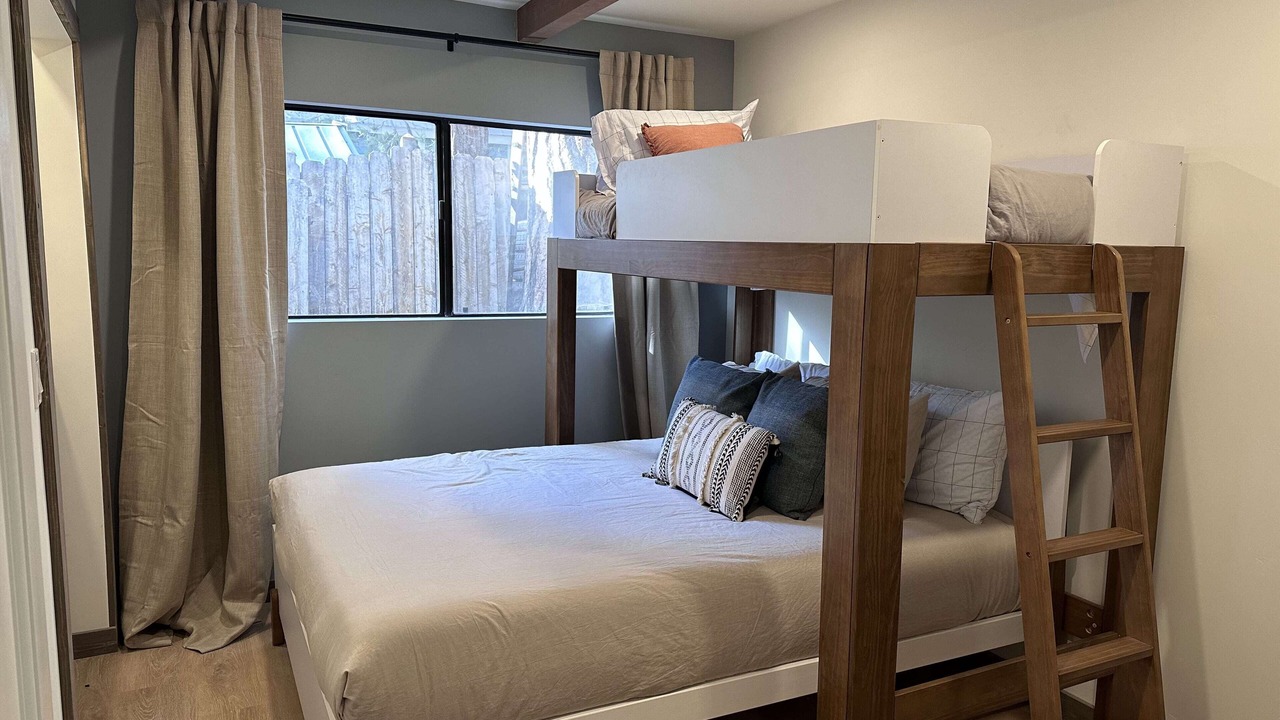 Photo of Bedroom in Brockway
