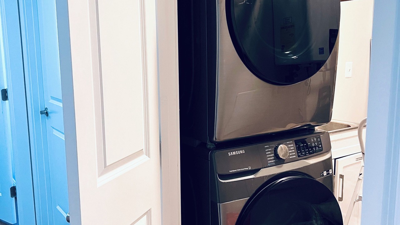 Photo of Others in Bloomingdale