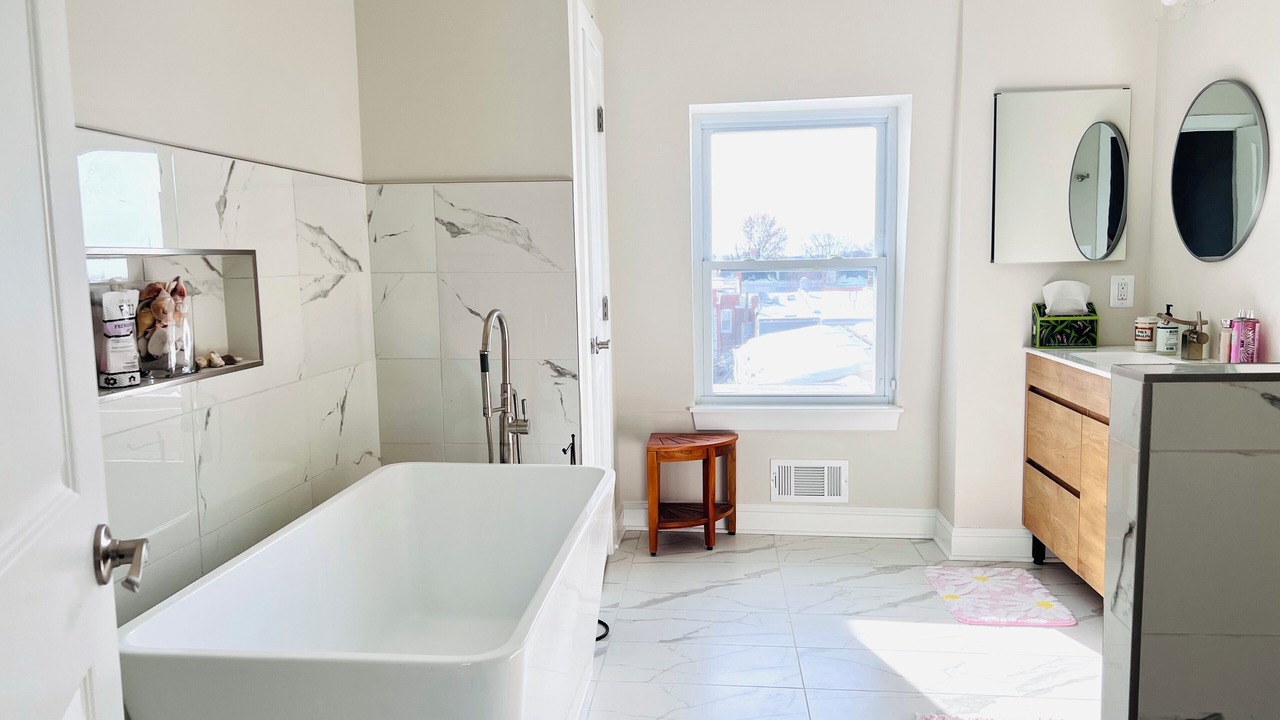 Photo of Bathroom in Bloomingdale