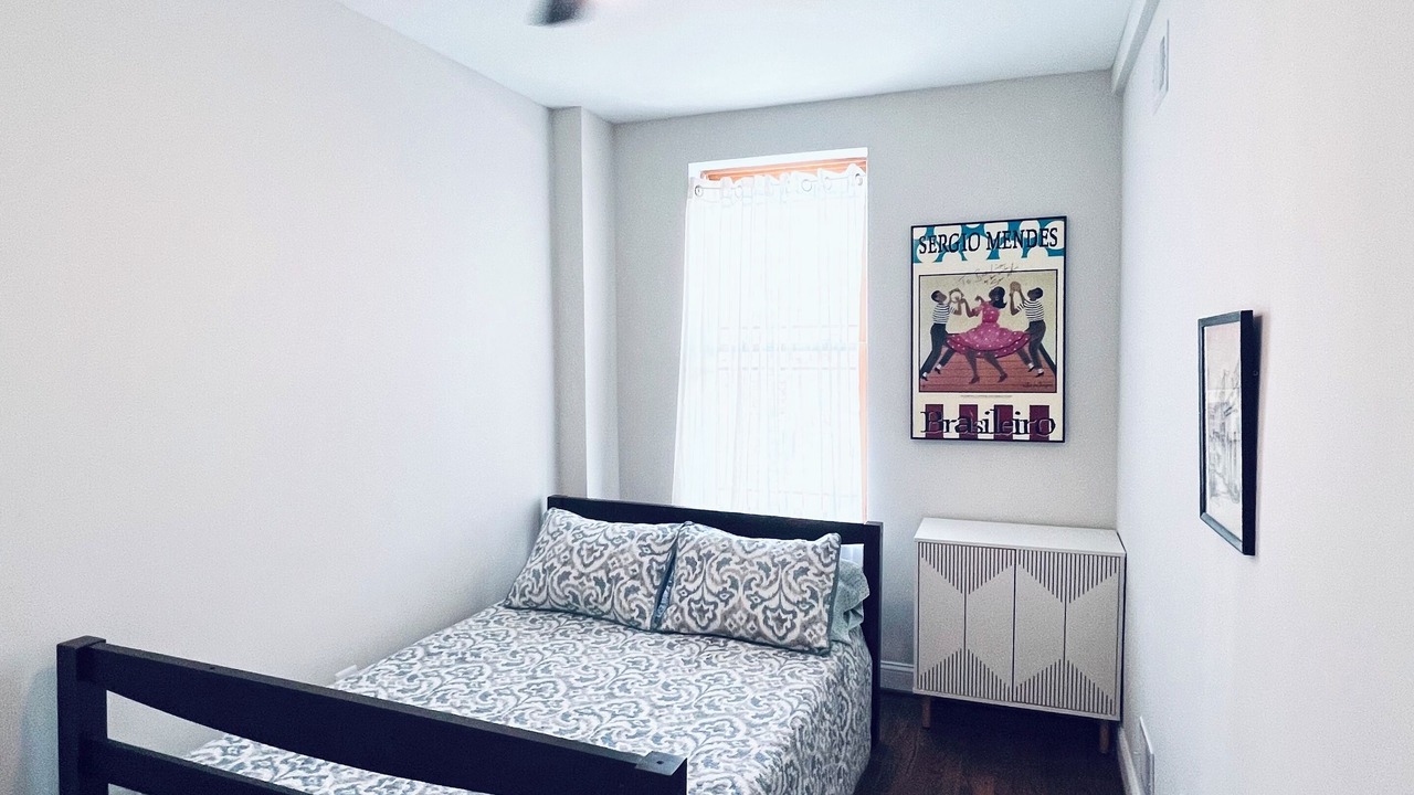 Photo of Others in Bloomingdale