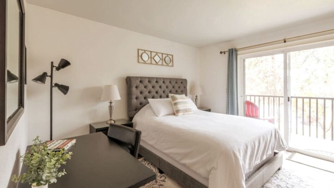 Photo of Bedroom in Bend