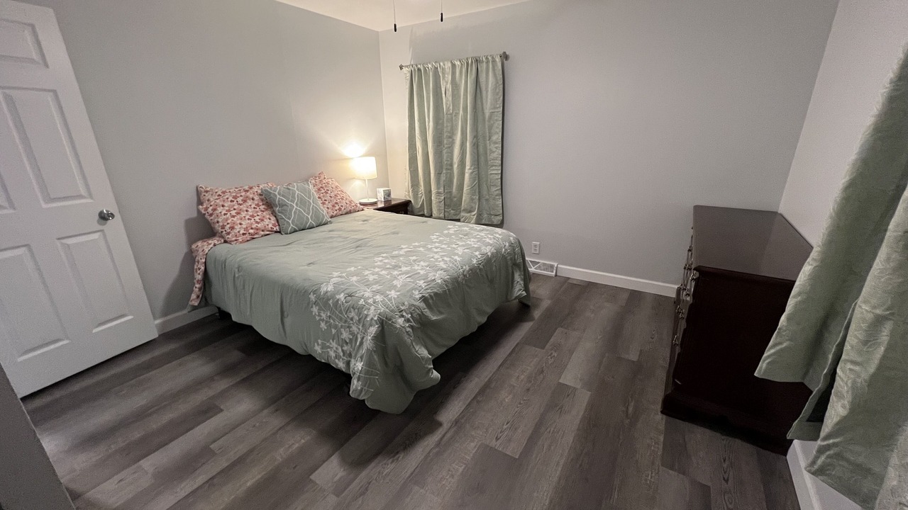 Photo of Bedroom in Cedar Rapids