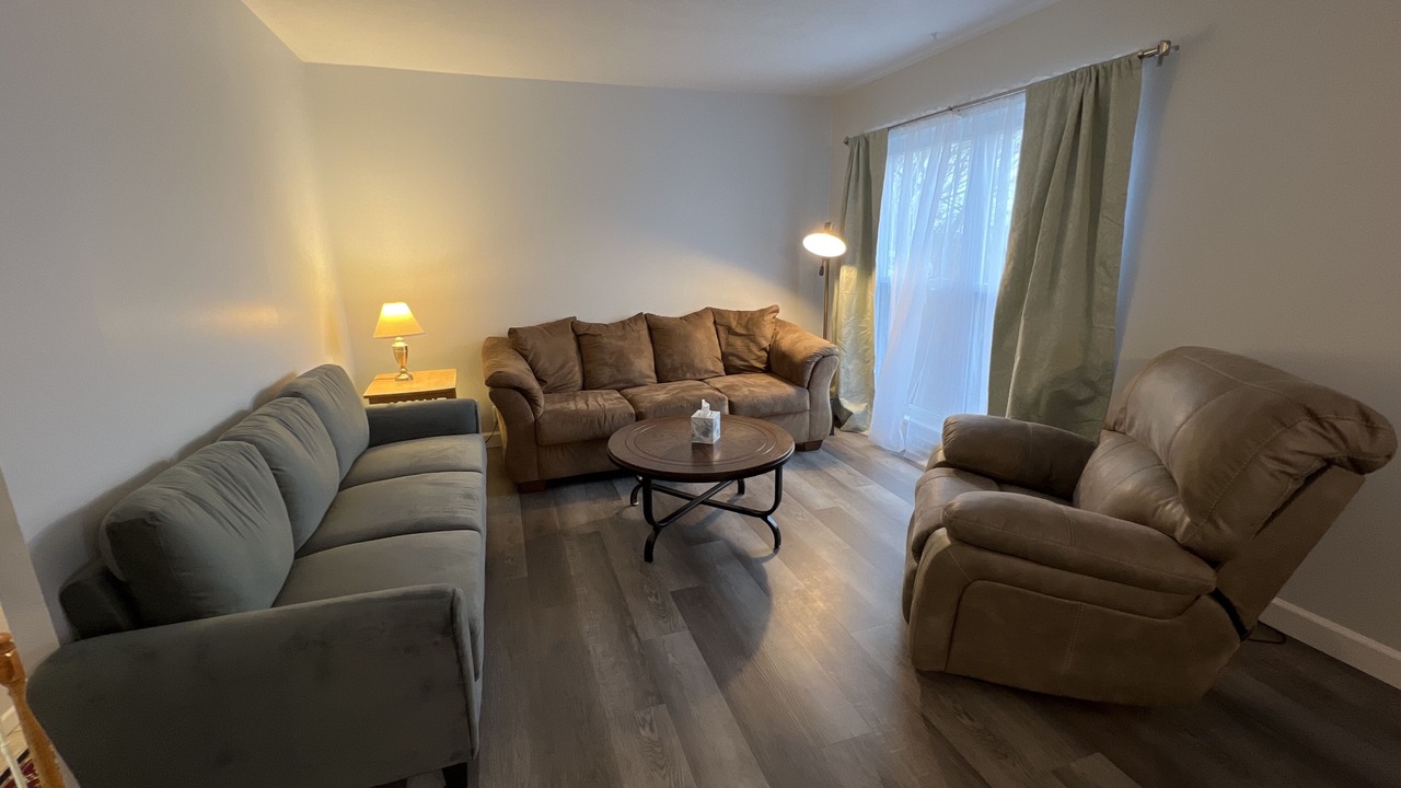 Photo of Livingroom in Cedar Rapids