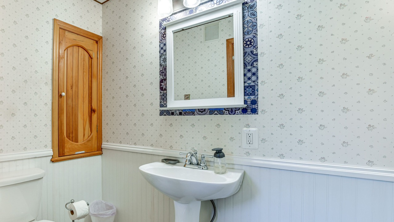 Photo of Bathroom in Fly Creek