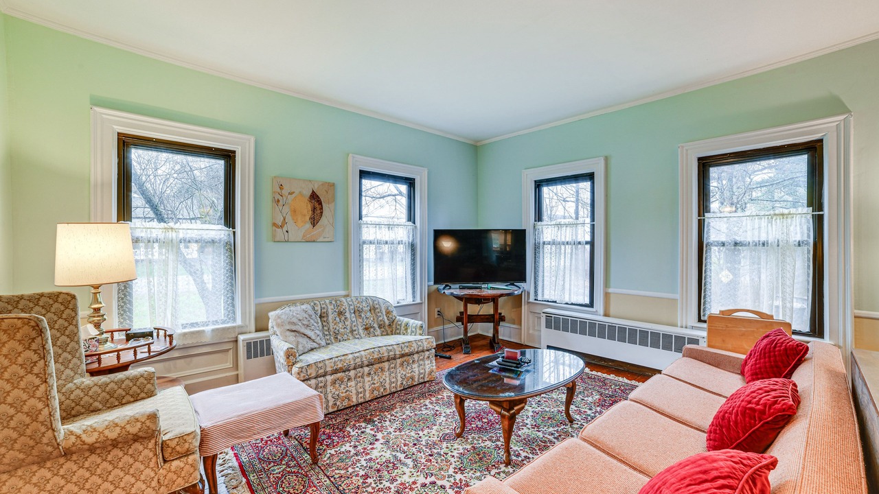 Photo of Livingroom in Fly Creek