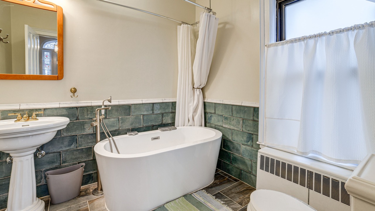 Photo of Bathroom in Fly Creek