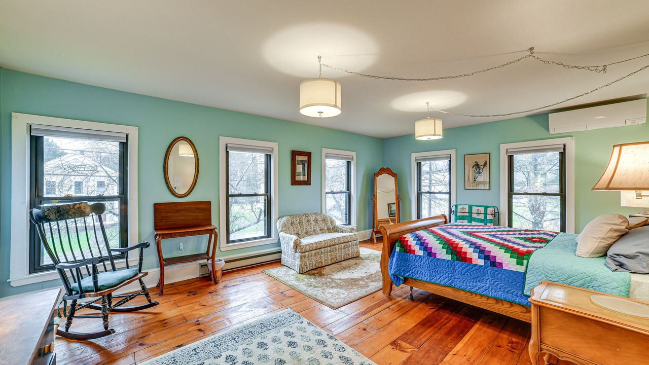 Photo of Bedroom in Fly Creek