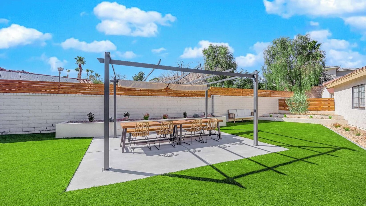 Photo of Outdoor in Canyon Gate