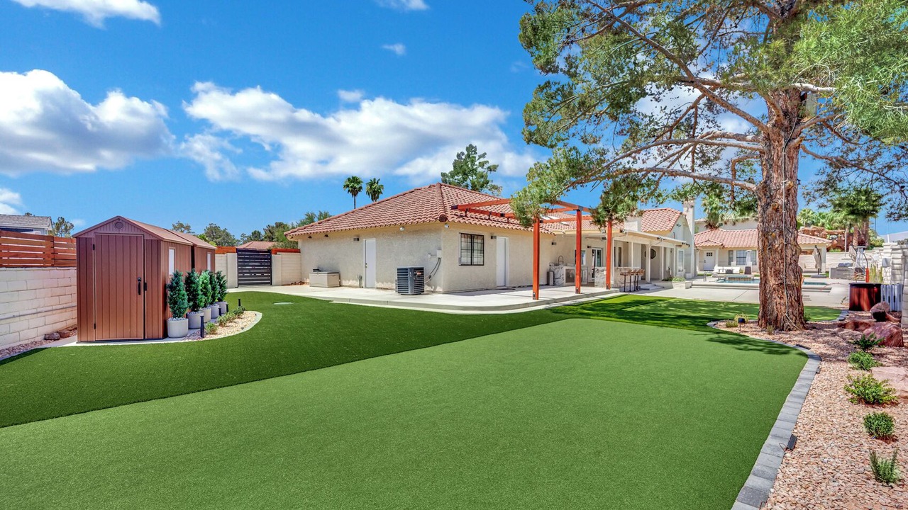 Photo of Outdoor in Canyon Gate