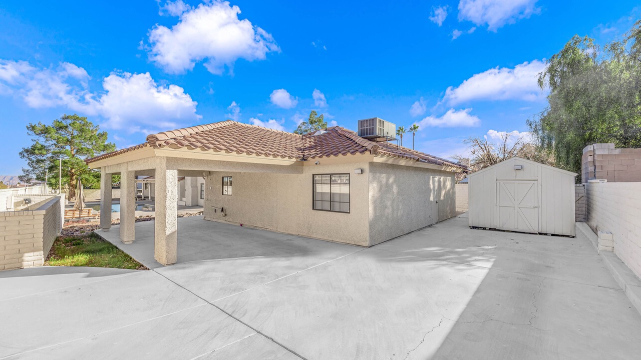 Photo of Outdoor in Canyon Gate
