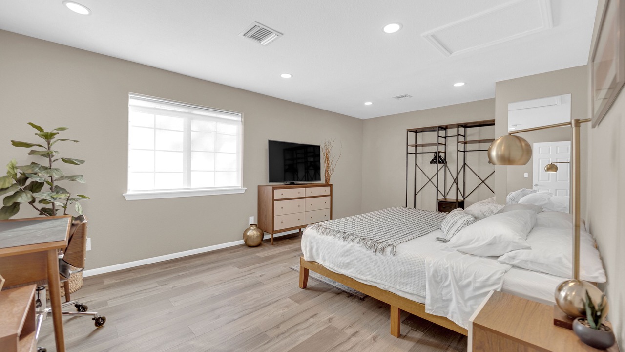 Photo of Bedroom in Canyon Gate