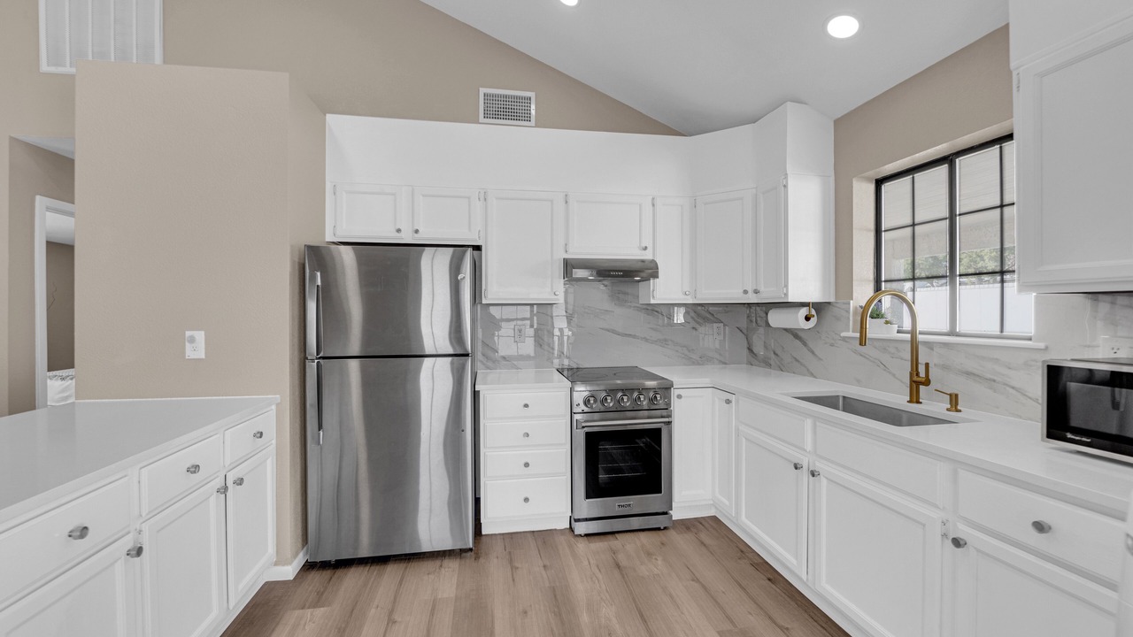 Photo of Kitchen in Canyon Gate