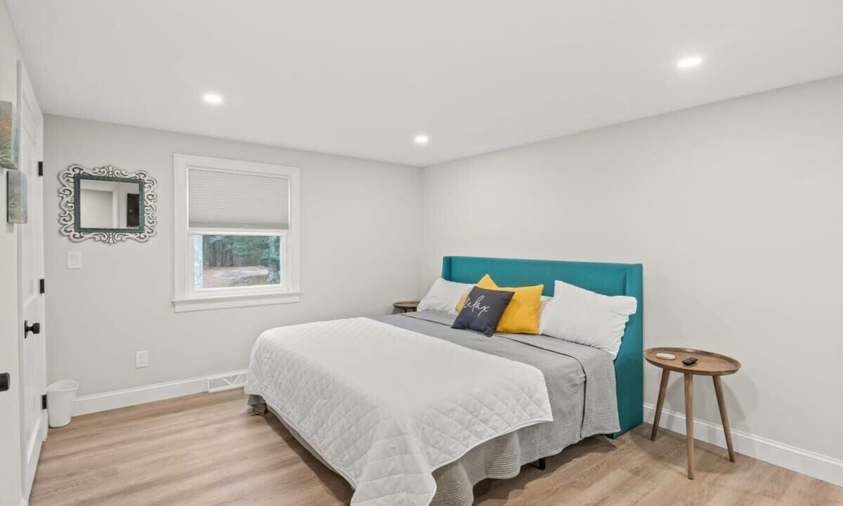 Photo of Bedroom in Centerville