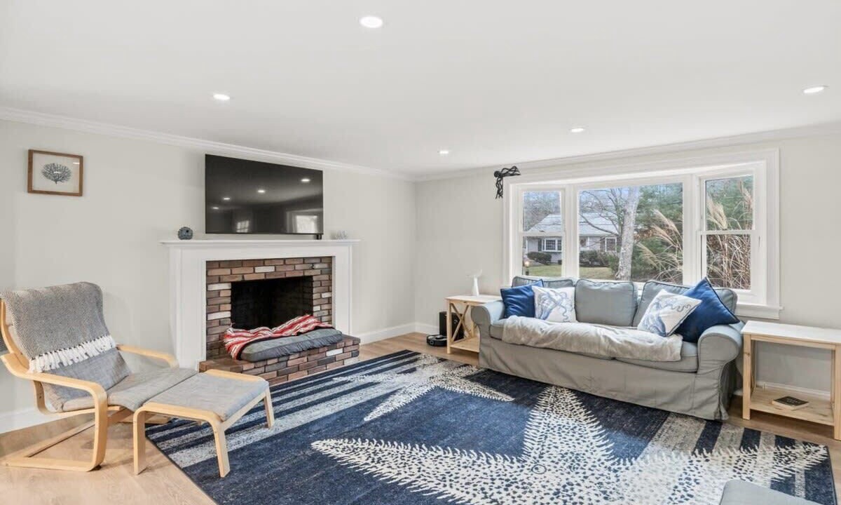 Photo of Livingroom in Centerville