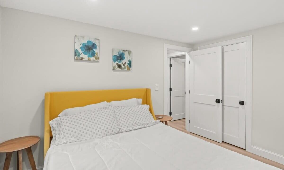 Photo of Bedroom in Centerville