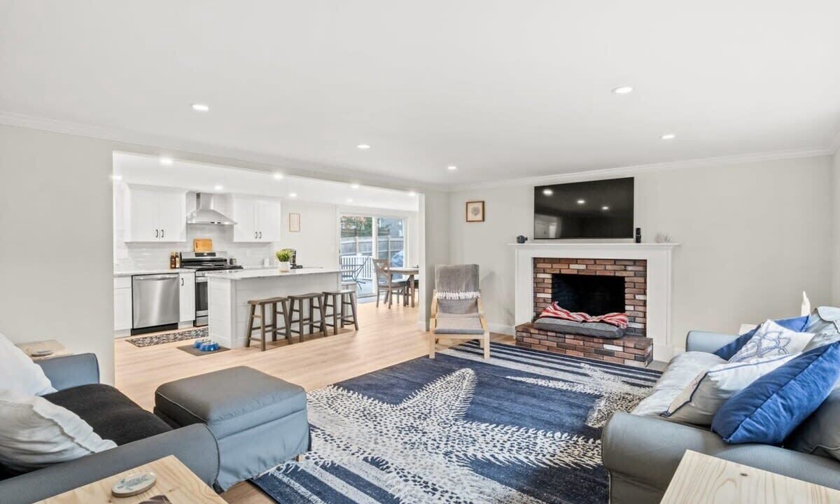 Photo of Livingroom in Centerville