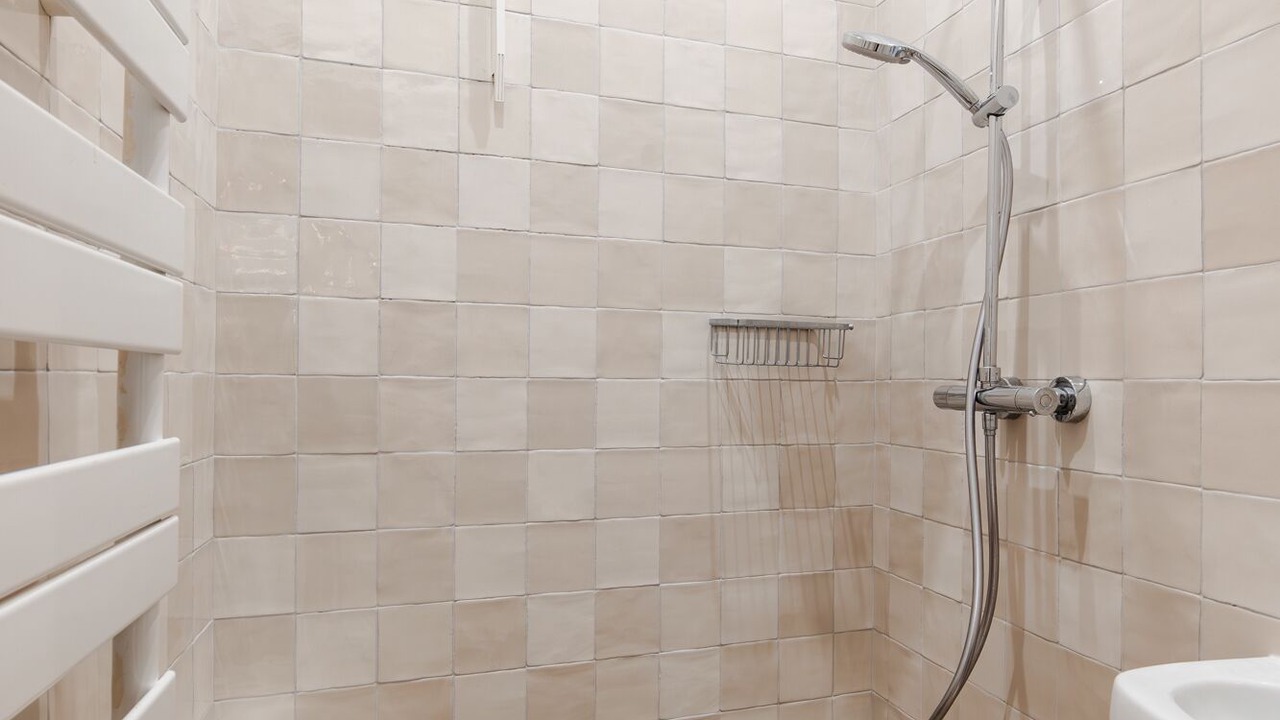 Photo of Bathroom in Quartier de l'Ecole-Militaire