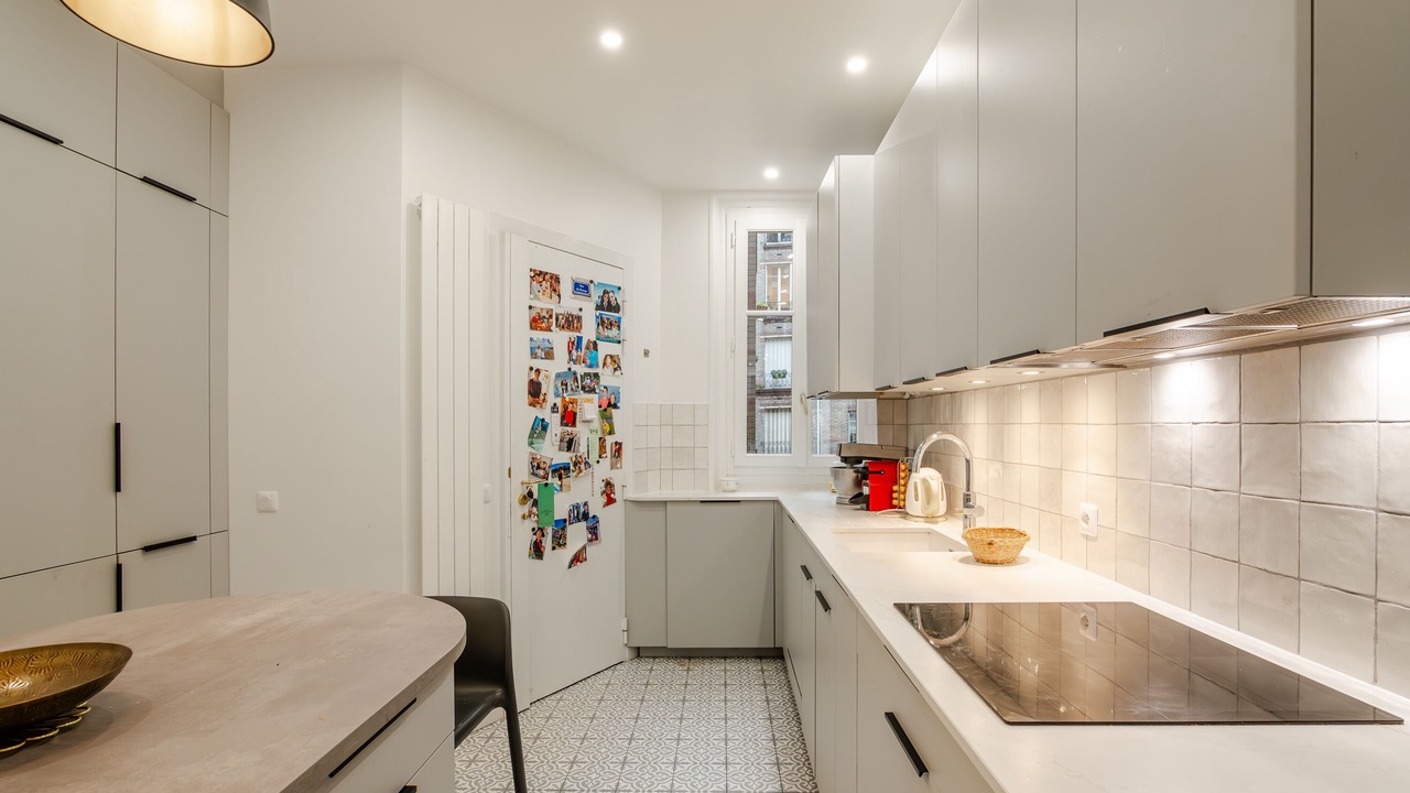 Photo of Kitchen in Quartier de l'Ecole-Militaire