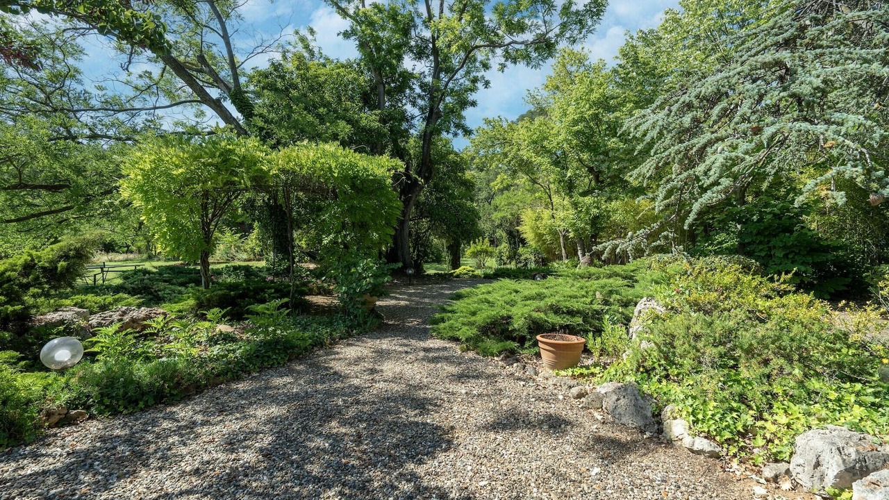 Photo of Outdoor in Puisserguier